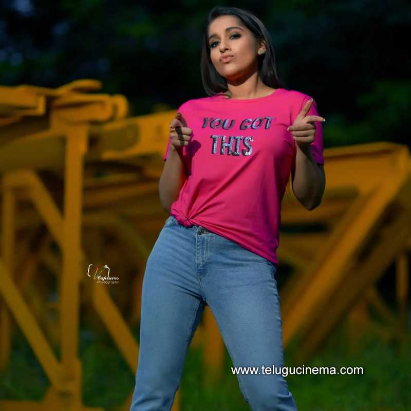 rashmigoutham stills 010322 004