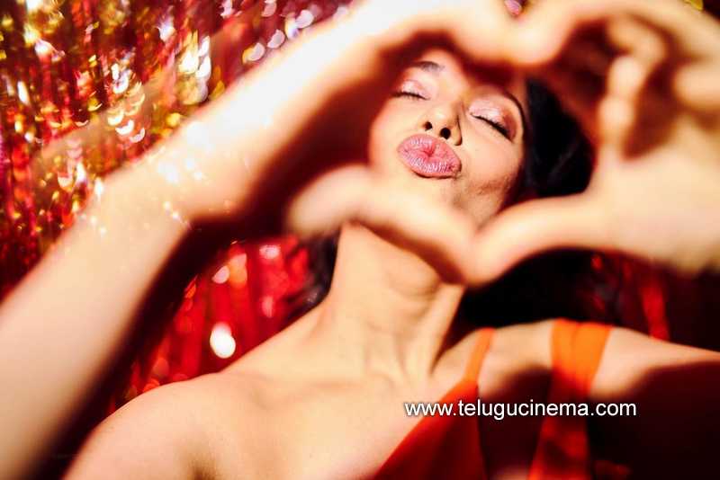 thamannah stills 100522 006
