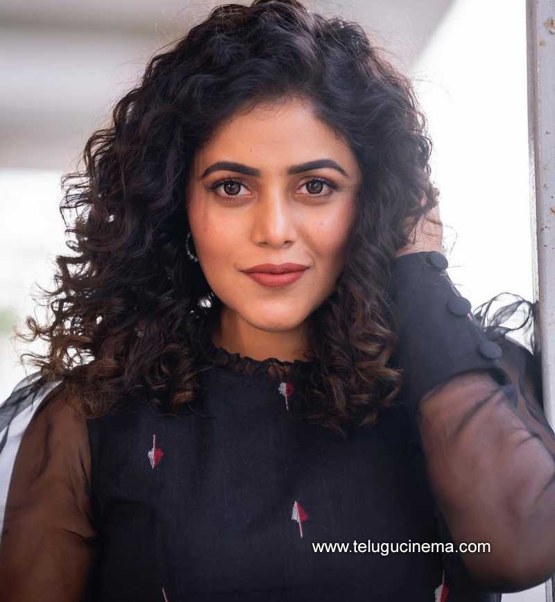 poorna stills 031022 009