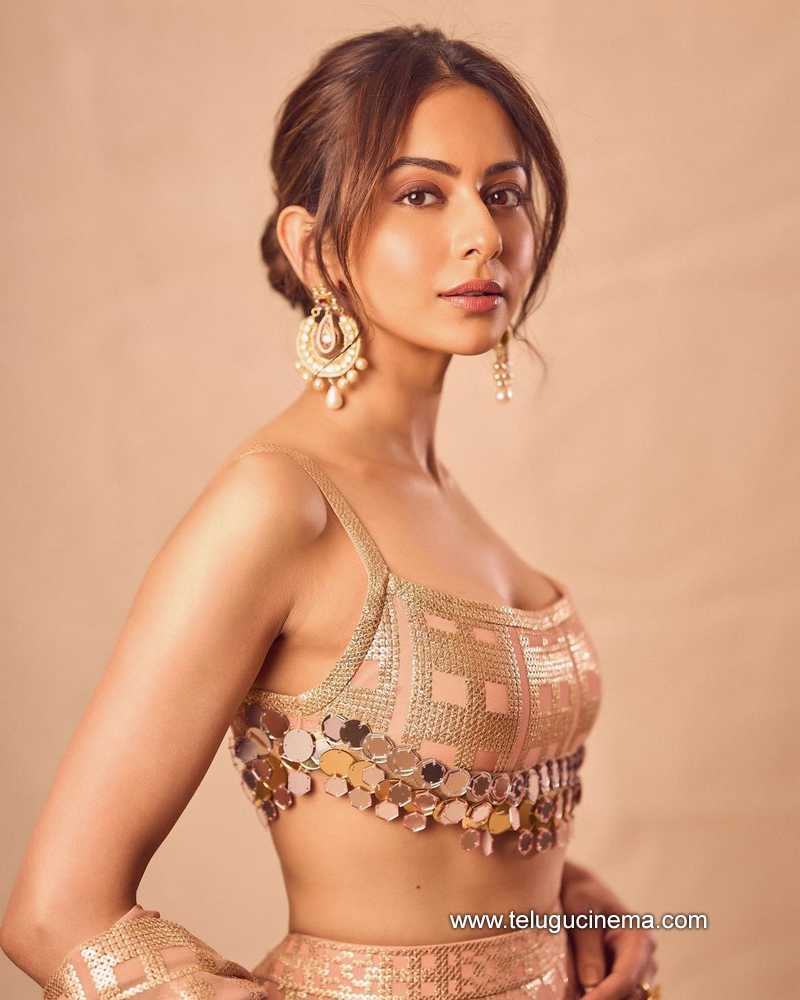 rakul stills 26 10 22 001