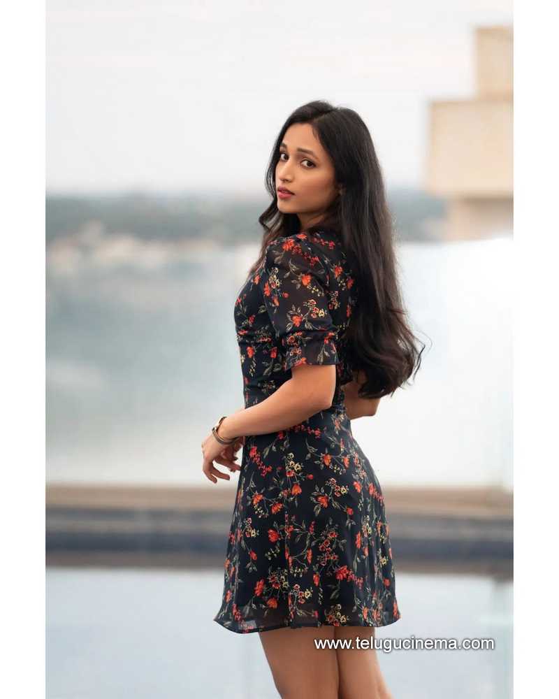 Srinidhi Shetty In A Flowery Gown Page Telugu Cinema