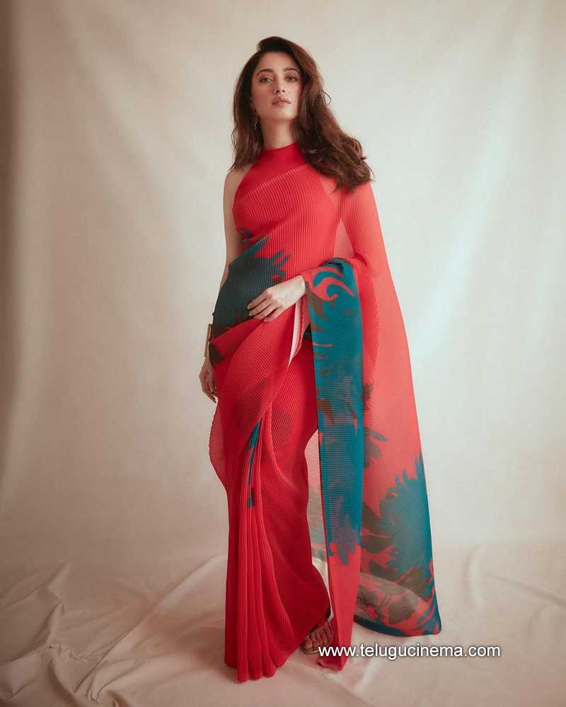 tamannaah stills 031022 003