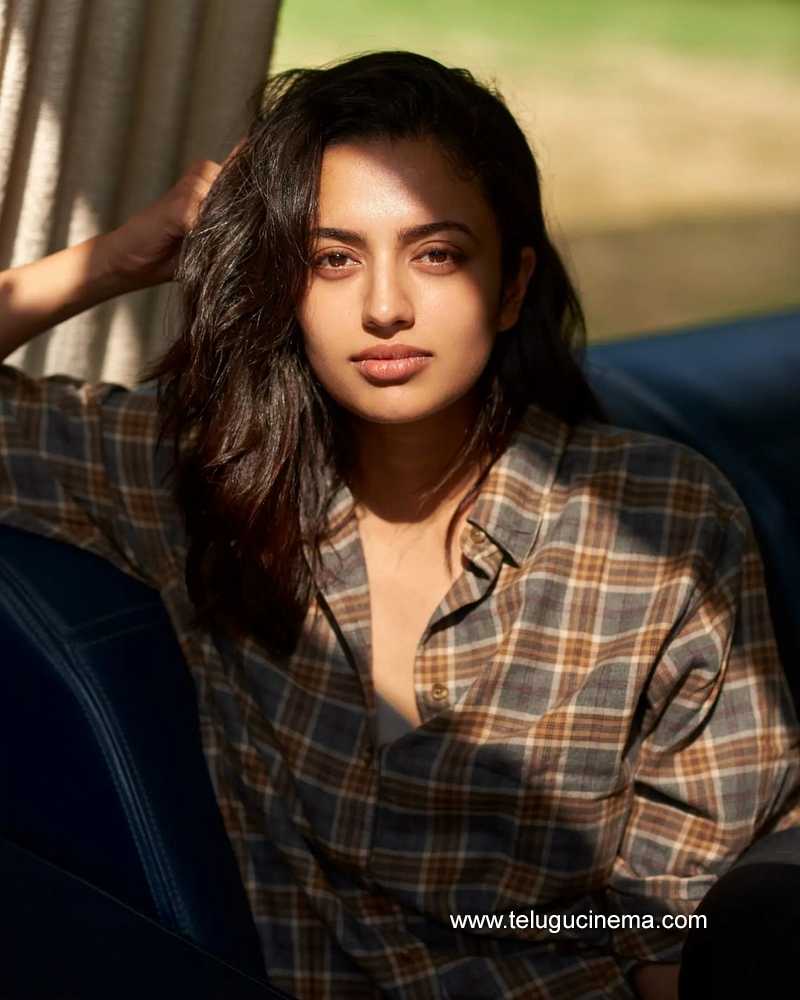 malvika stills 08 11 22 001