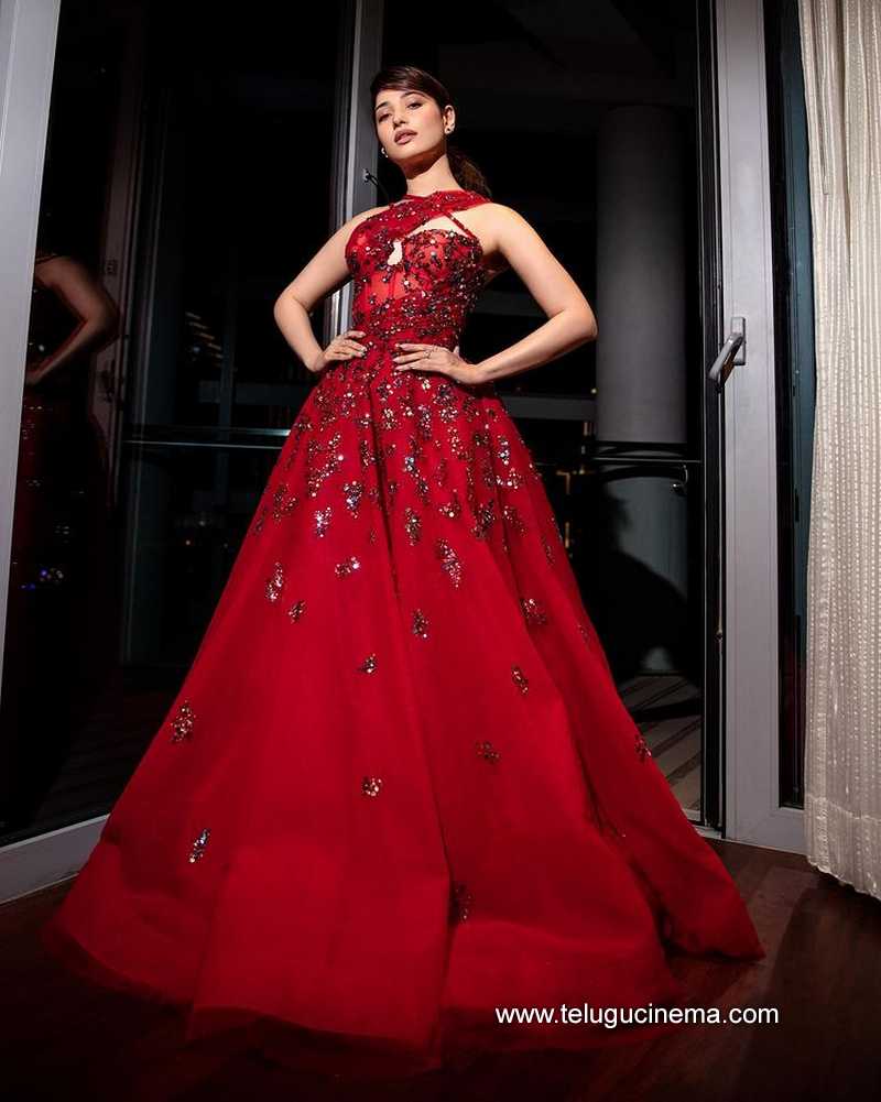 tamannah stills 21 11 22 001