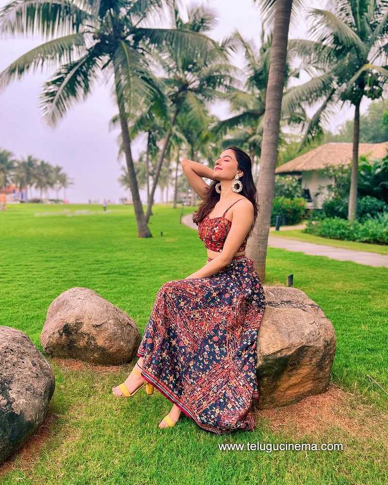 rukshardiilon stills 16 12 22 002