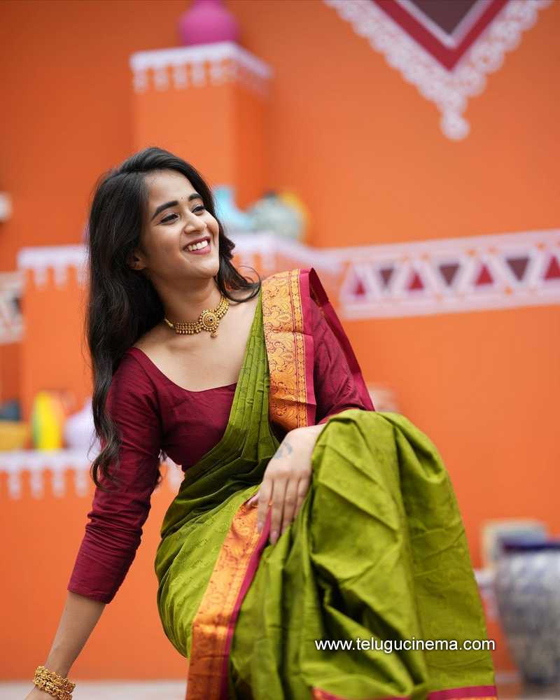 deepthi stills 210323 003