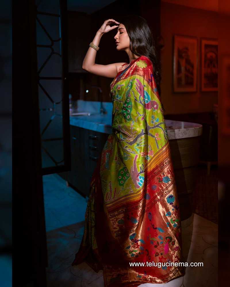 srutihaasan stills 080323 005