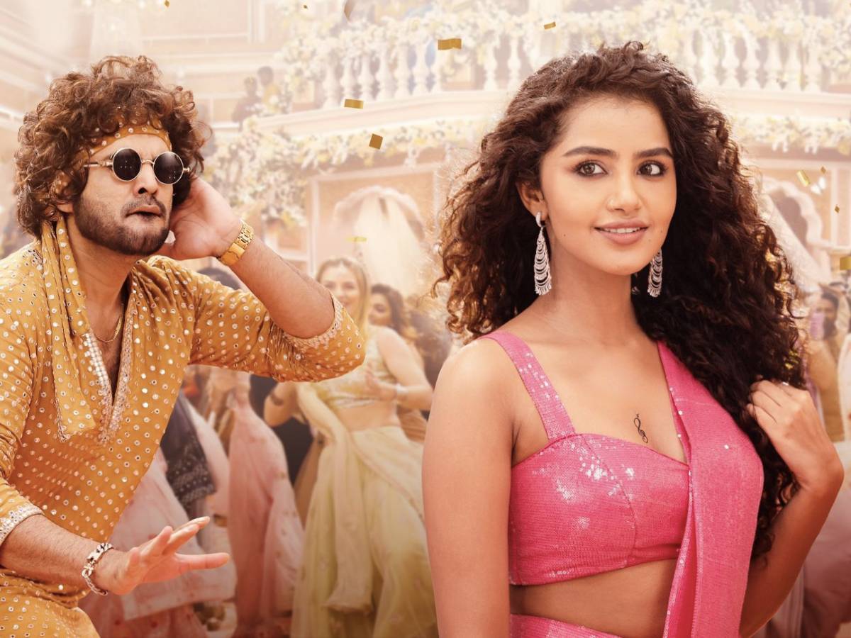 Tillu Square The Single Radhika Has Fun Vibe Telugu Cinema