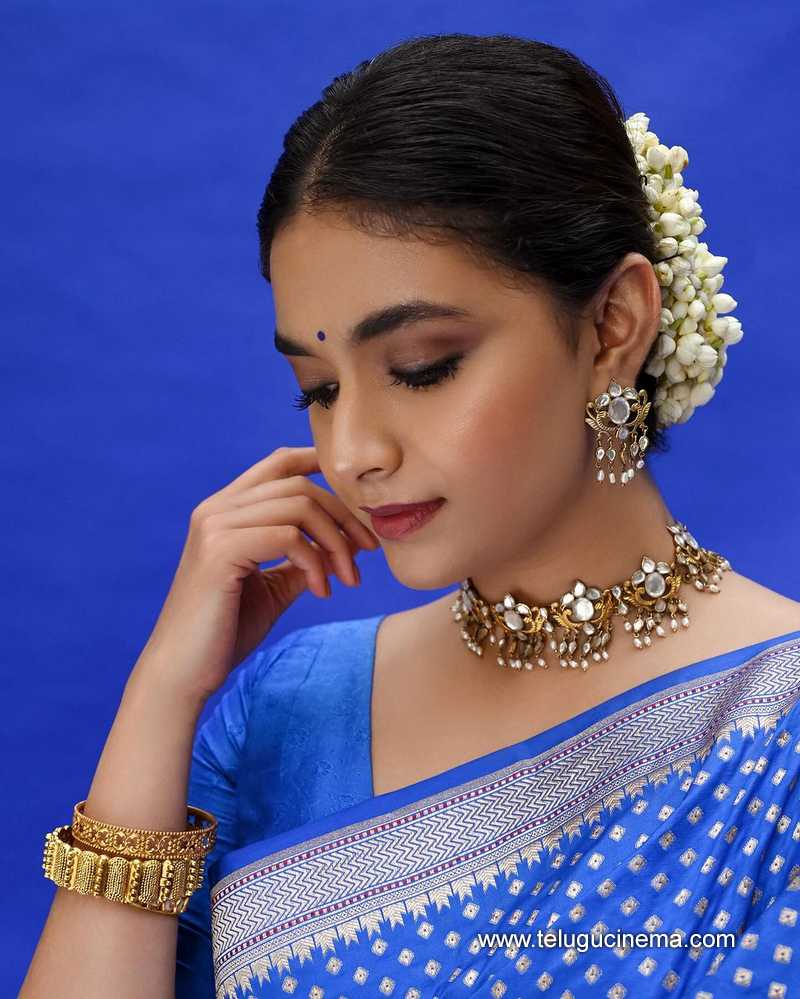 keerthysuresh stills 080124 004