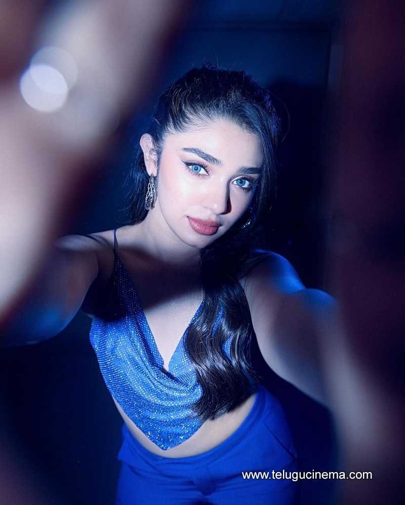 kritishetty stills 010124 010