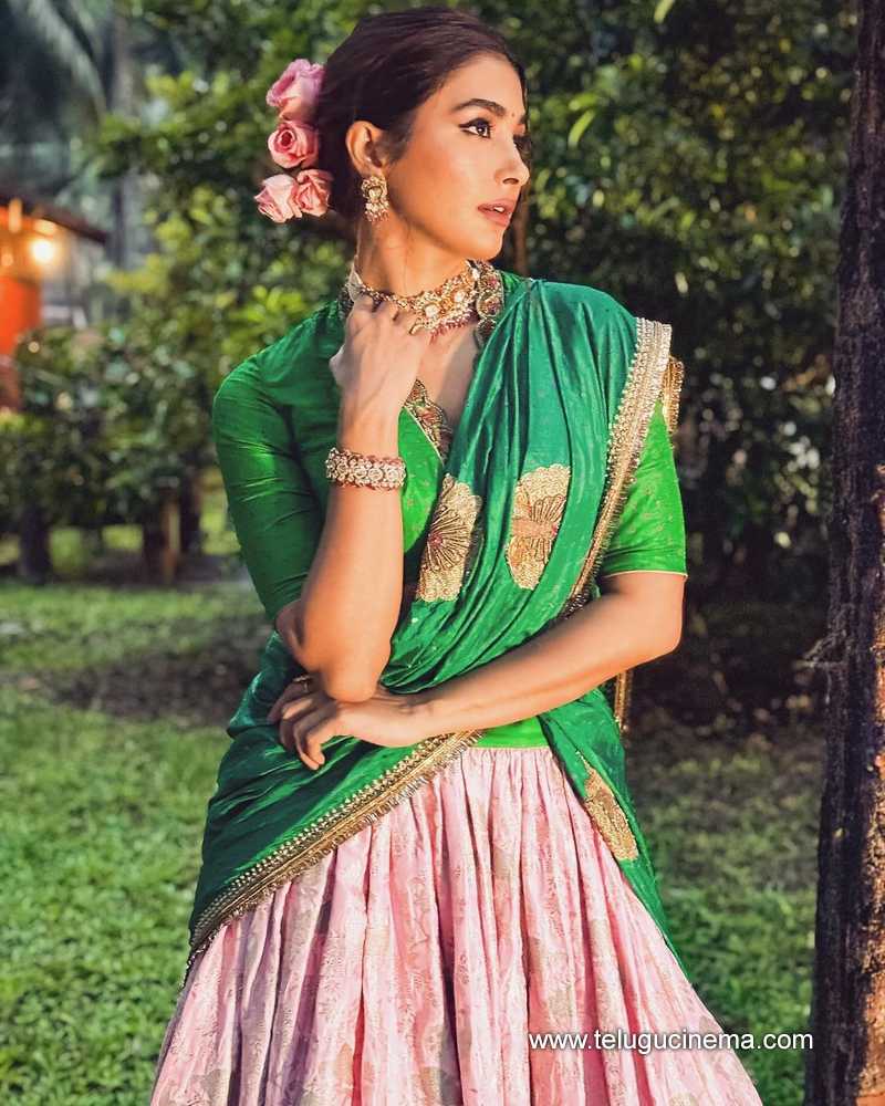 pooja stills 230124 005