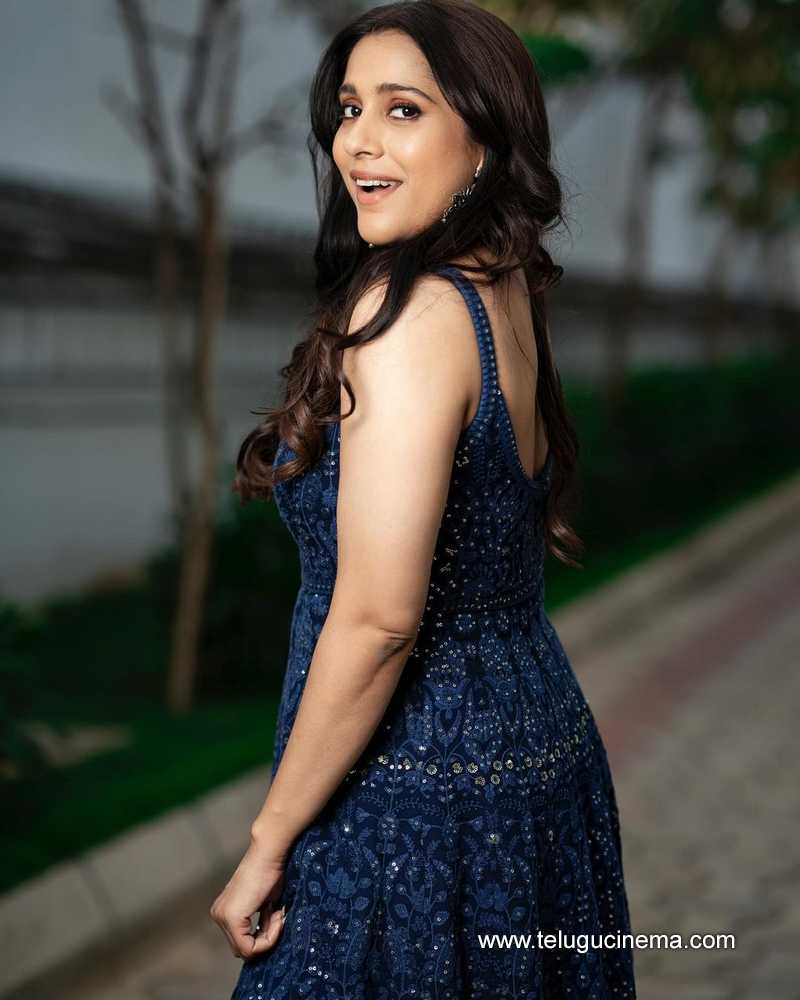 rashmi stills 290124 010