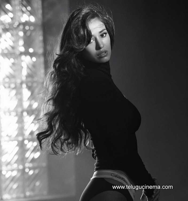 dishapatani stills 12022400000002