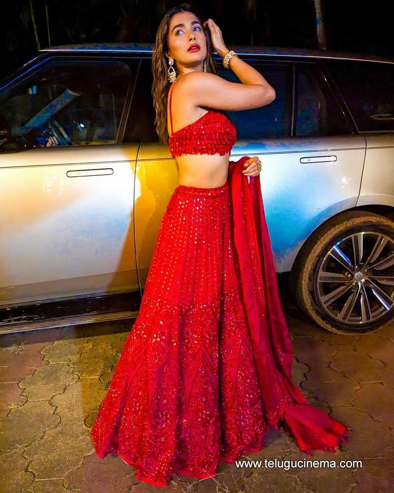 pooja stills 02022400000003