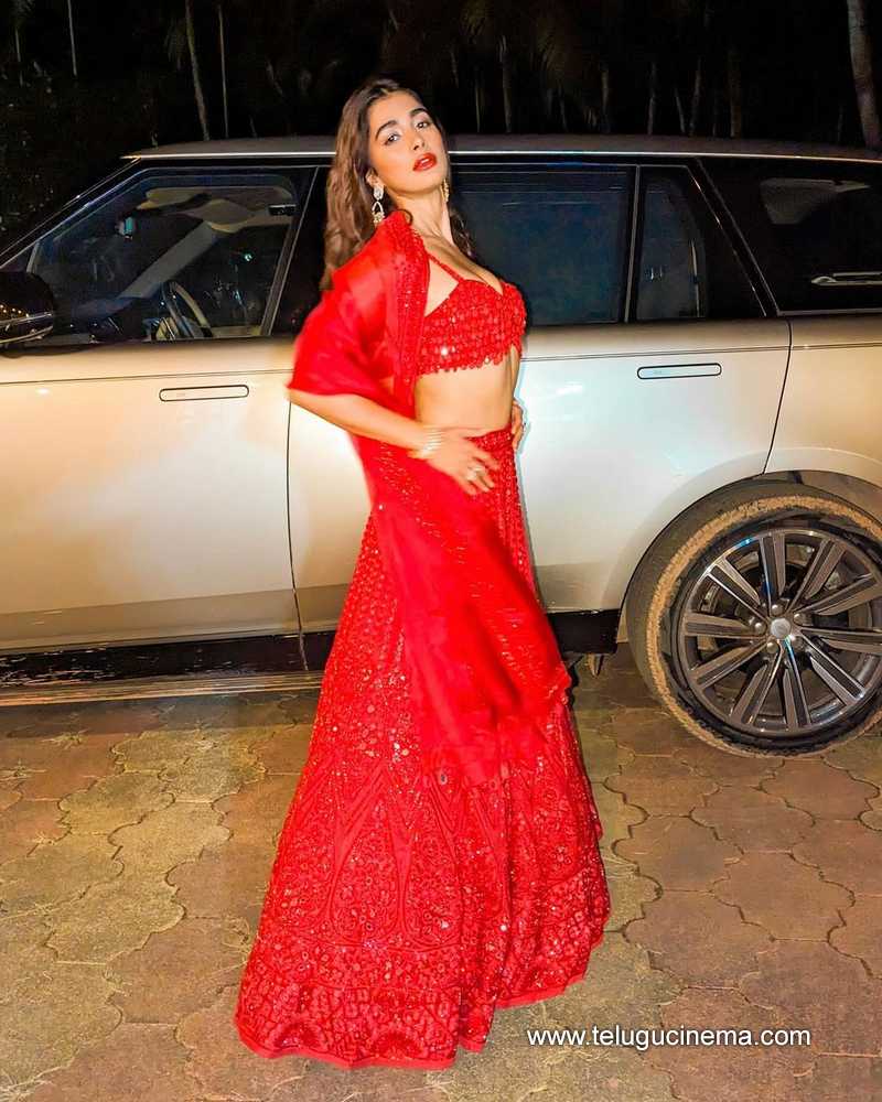 pooja stills 02022400000005