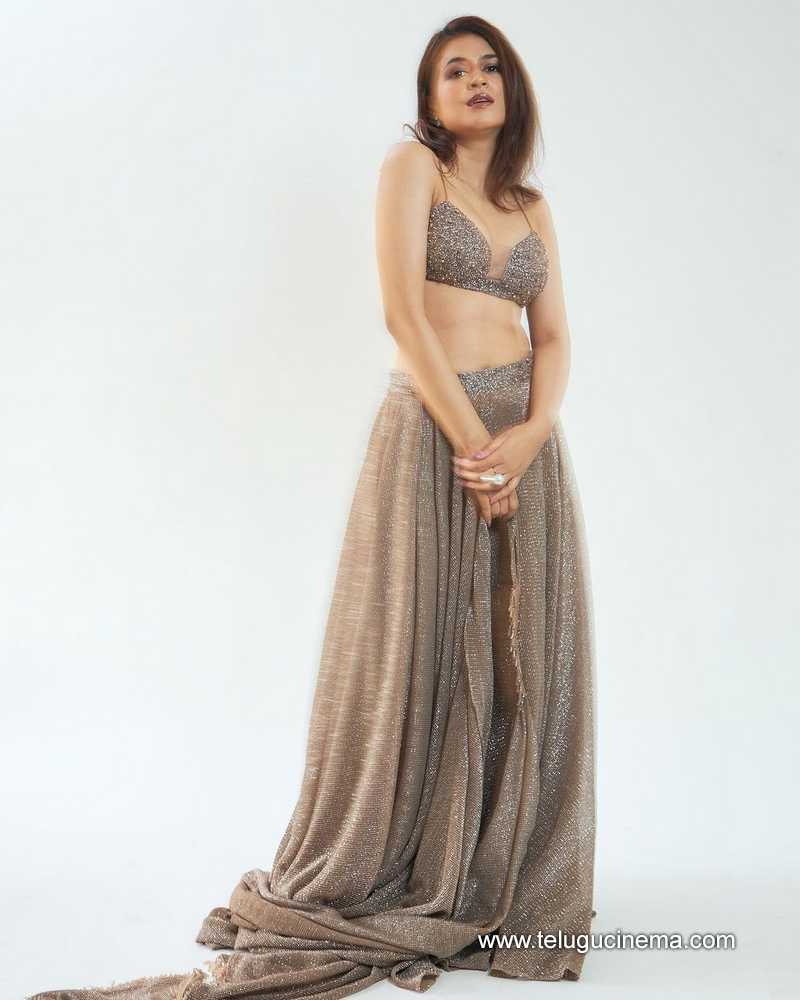 shraddhadas stills 15022400000005