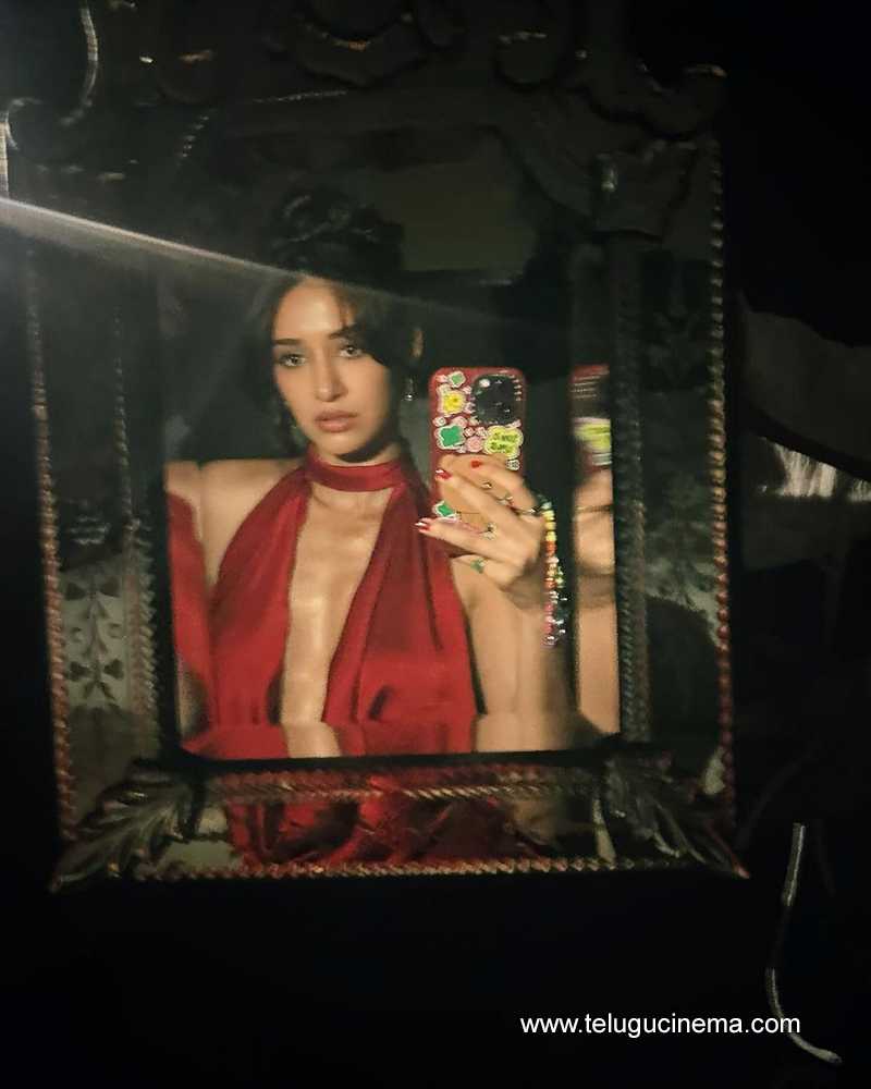dishapatani stills 12032400000005
