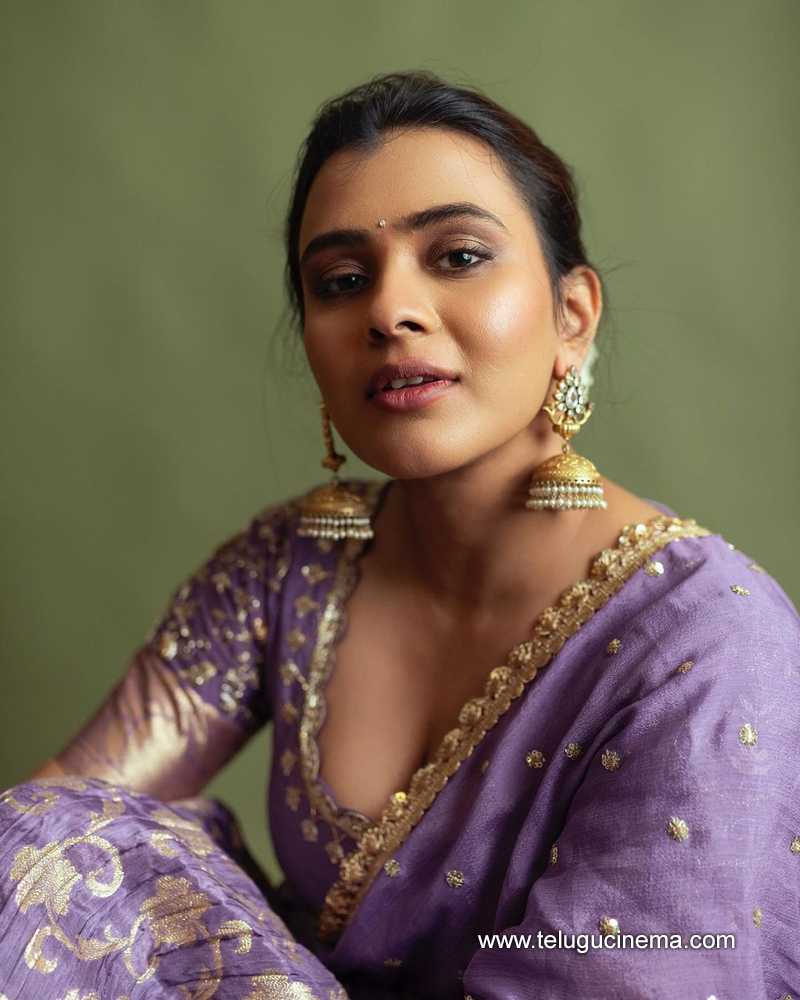 hebah stills 13032400000002