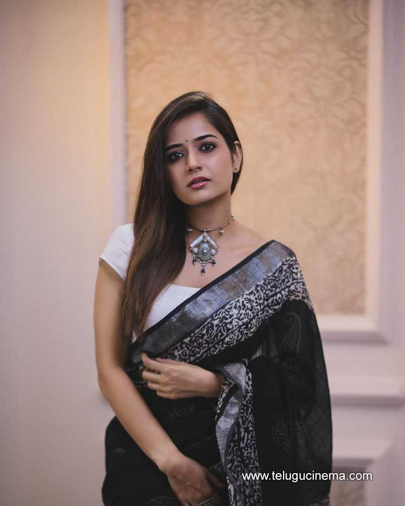 ashika stills 130424 05