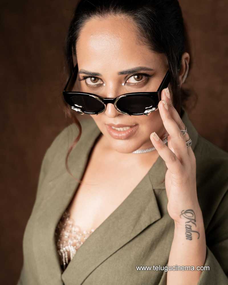 anasuya stills 090624 03