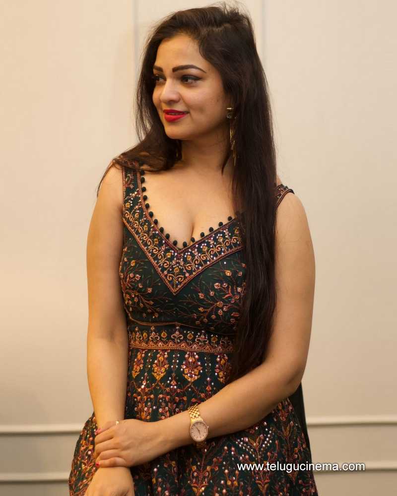 aswini stills 040724 03