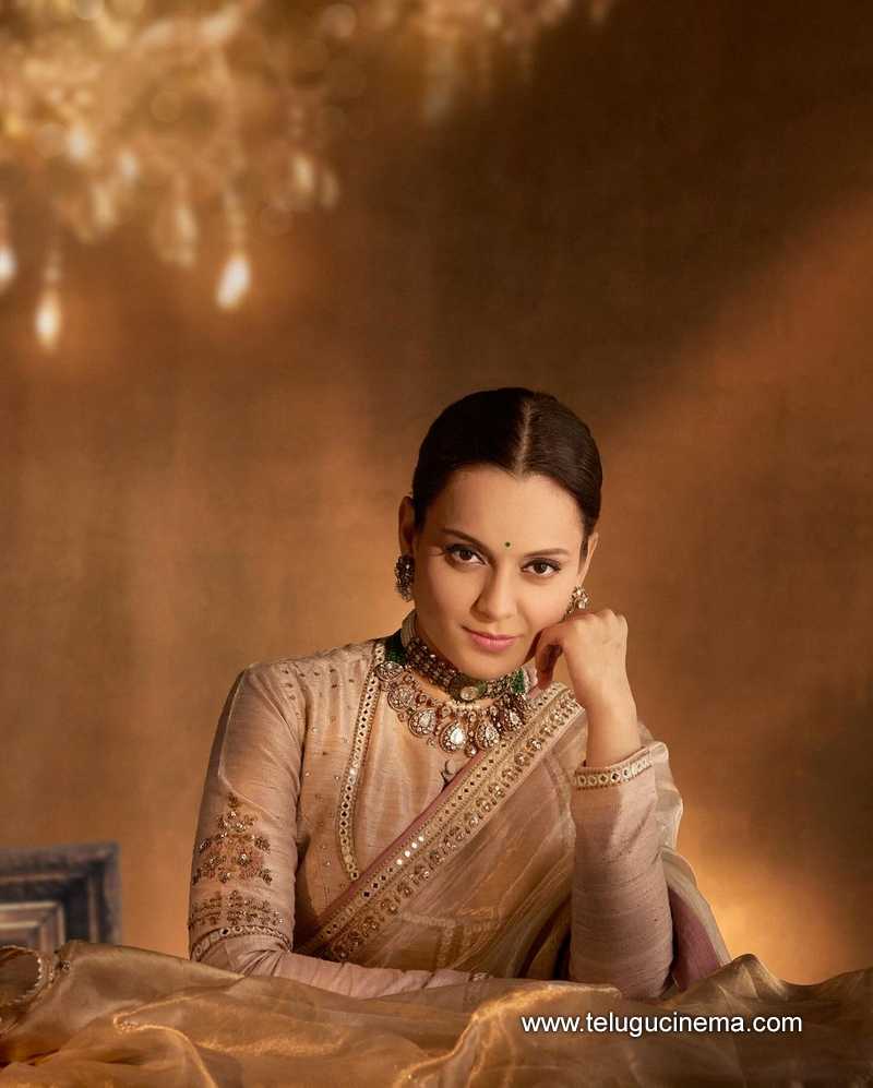 kangana stills 200824 02