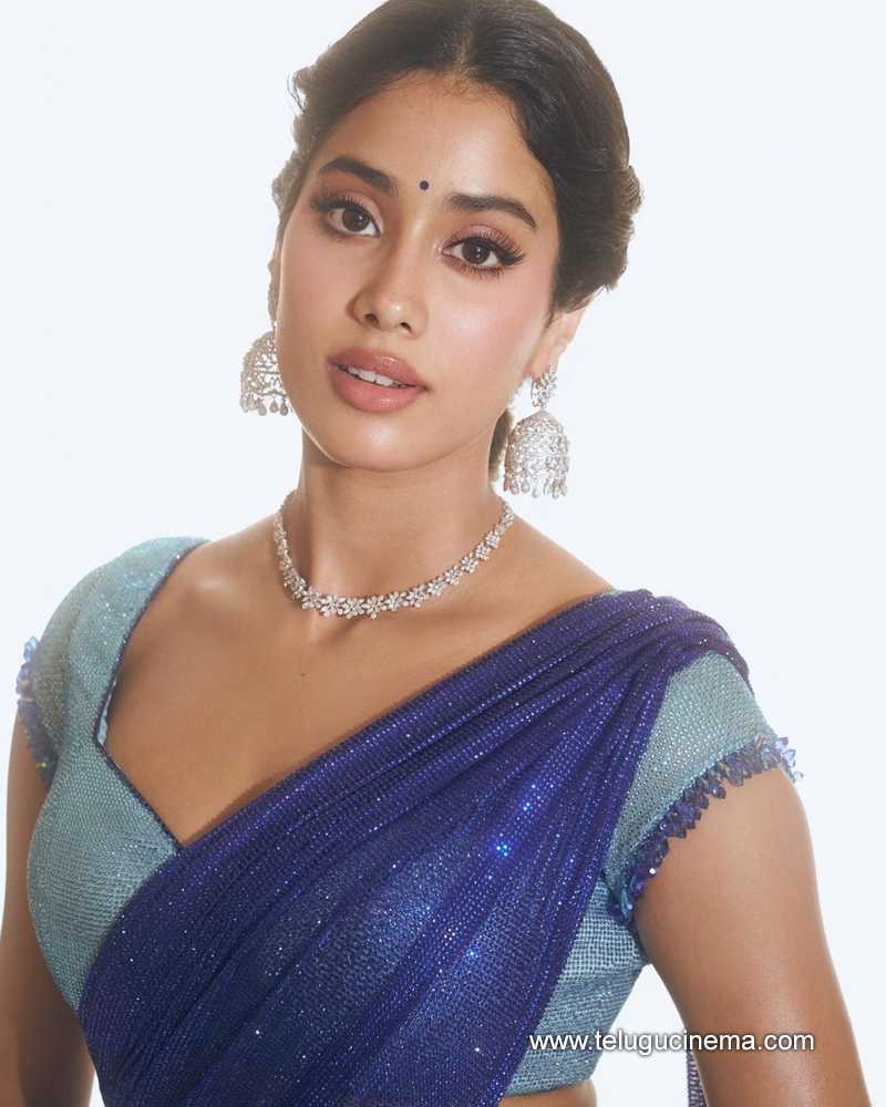 jahnvikapoor stills 240924 02
