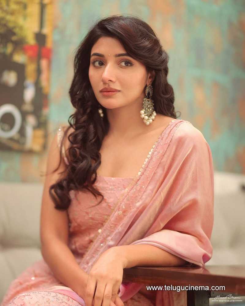 mirrnaa stills 301024 02