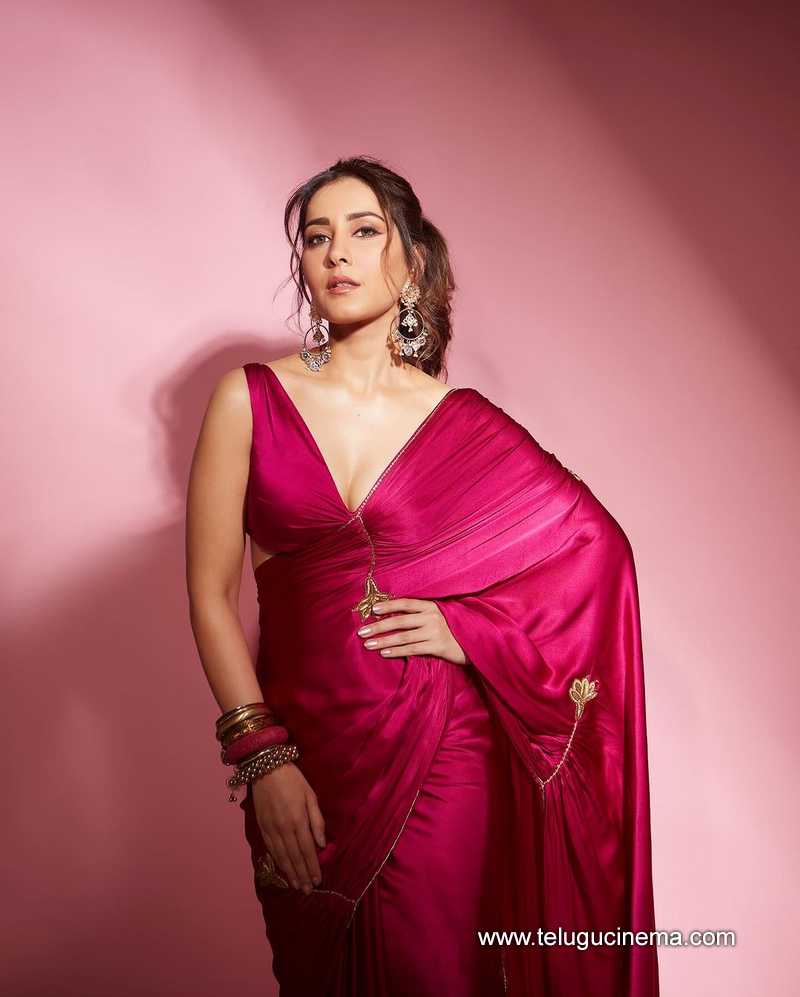 rashikhanna stills 051124 07