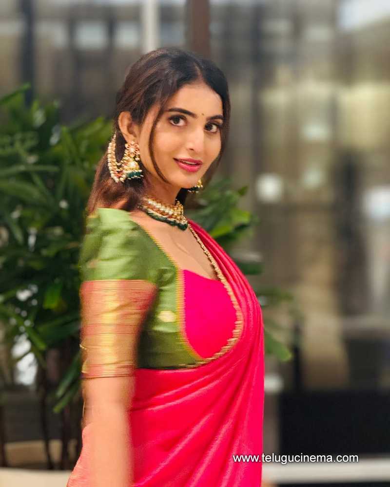 ananyanagalla stilla 13012504