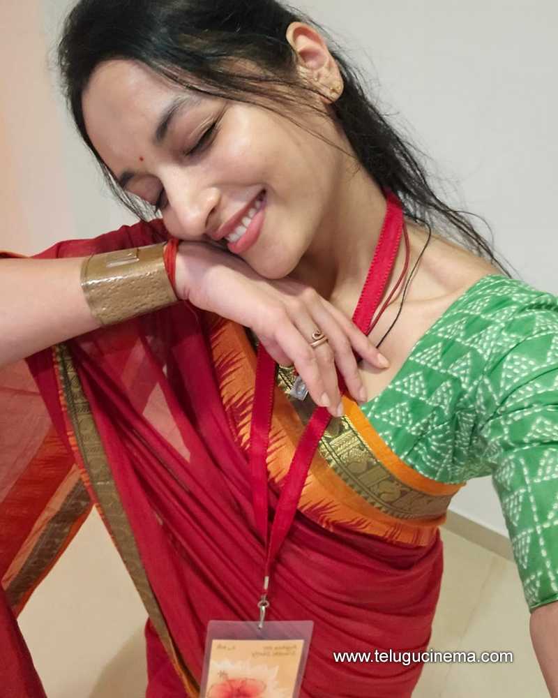 srinidhi stilla 15012507
