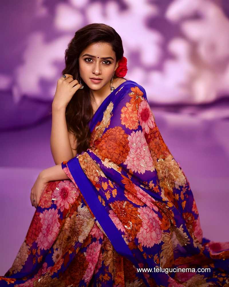 vaishnavi still 31012507