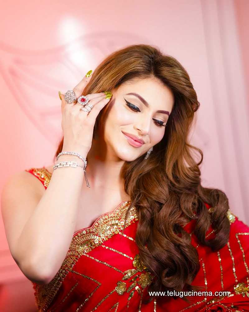 urwashi still 17522505