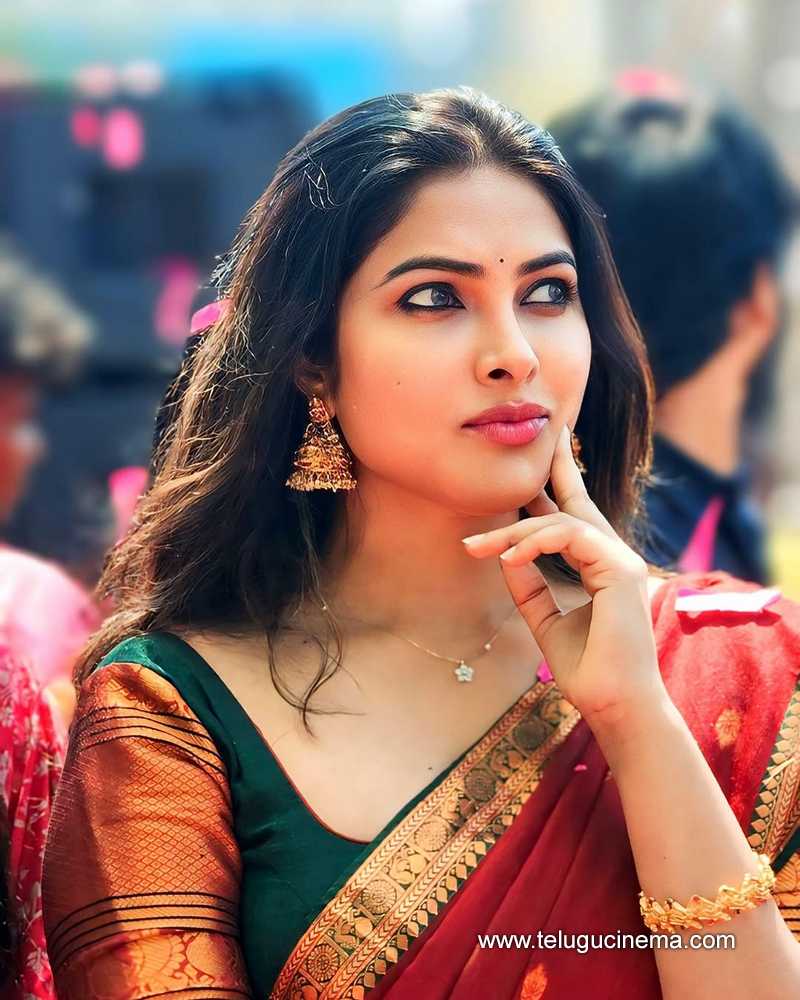 divi stills 18032502
