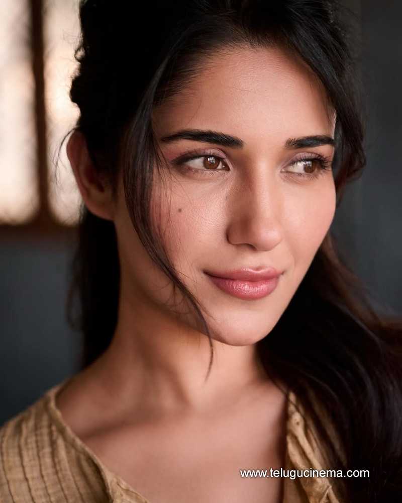 ruhani stills 10032507