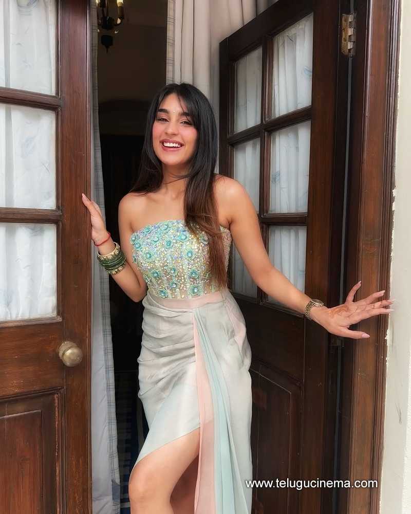 yukti stills 14032503