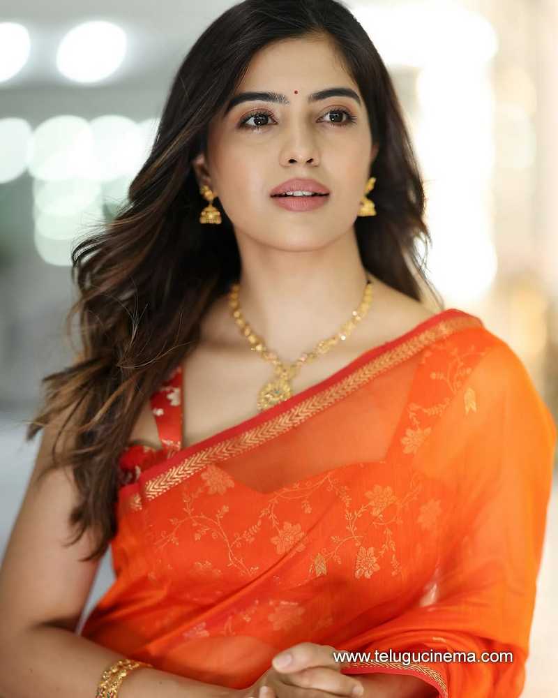 amritha stills 14042502