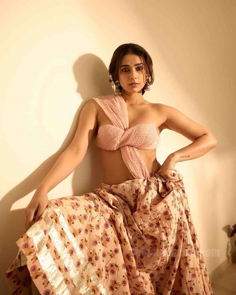 aakankshasinghmay0425a9