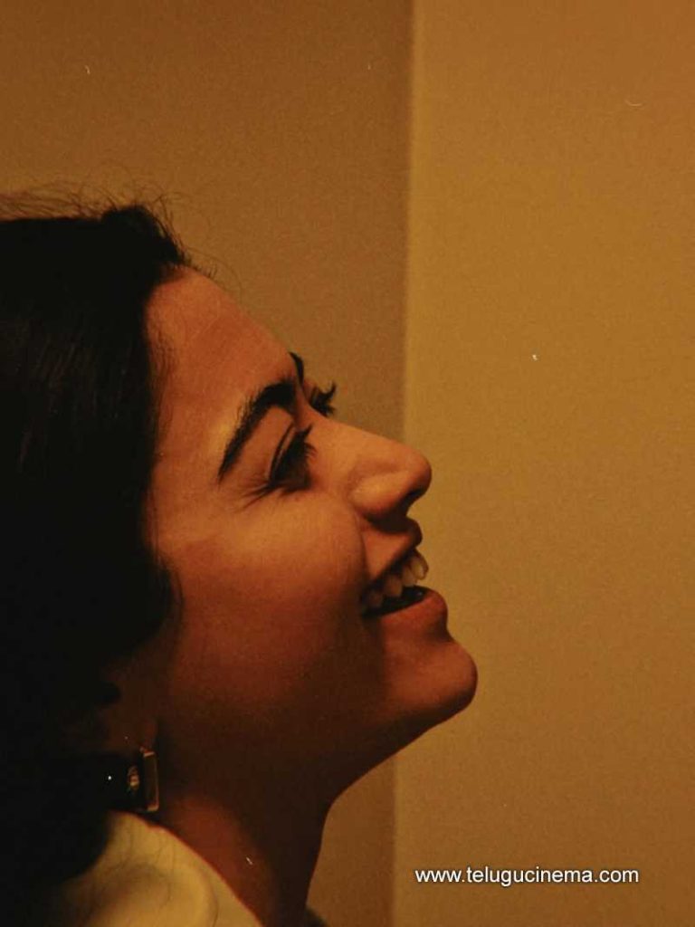 rashmika stills 210625 04
