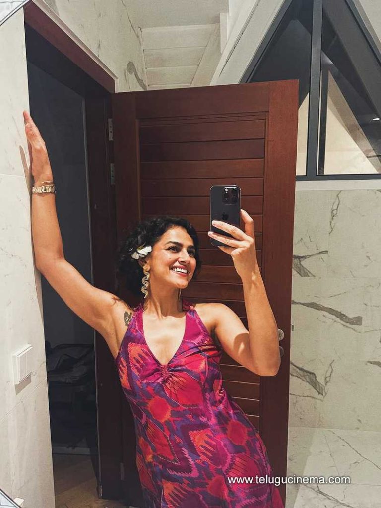 shjraddha stills 250625 08