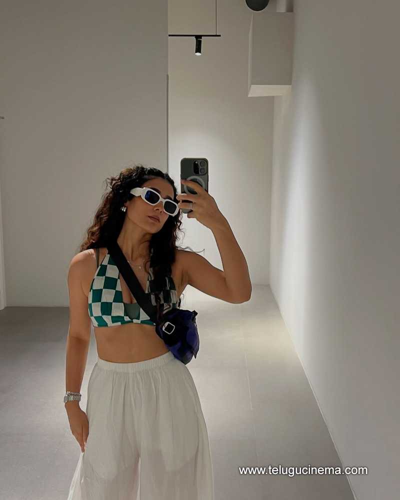 aakansha stlls 080725 02