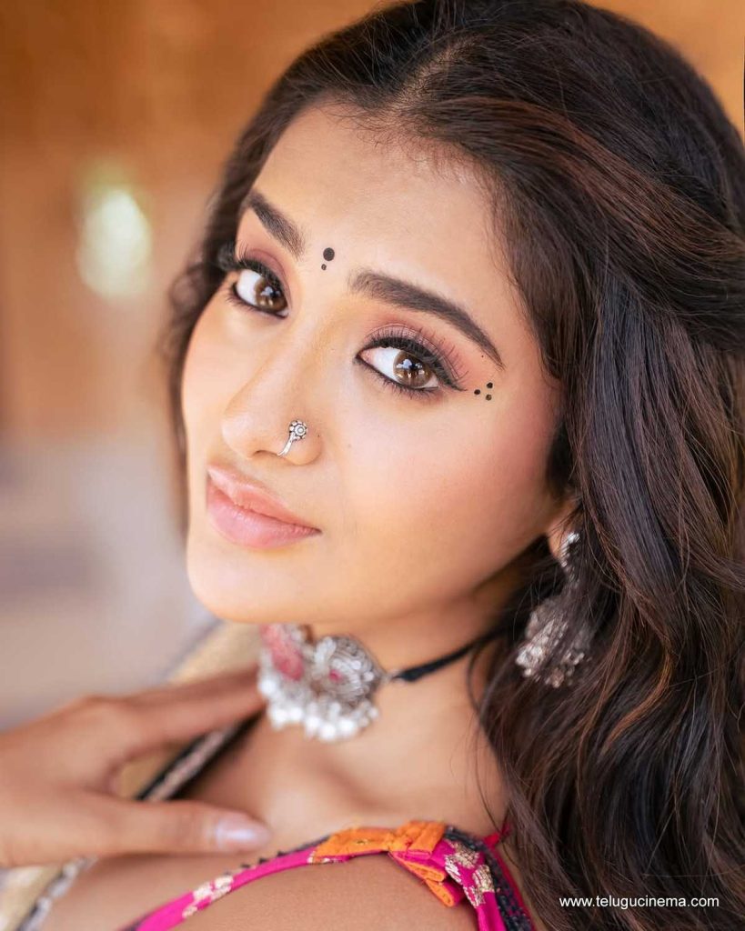 raashisingh photos 250925 02