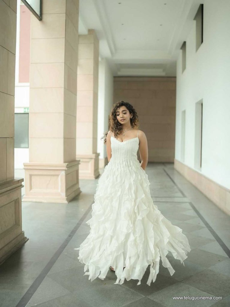 saanve photos 300925 03