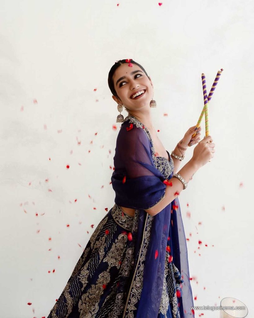 priya photos 081025 01