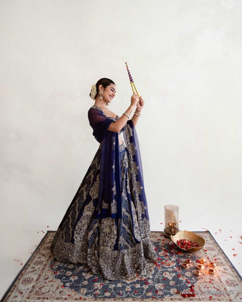 priya photos 081025 08