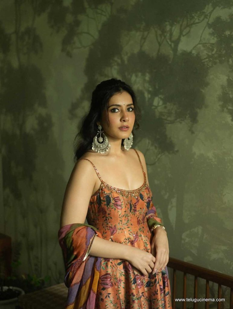 raashikhanna photos 061025 06