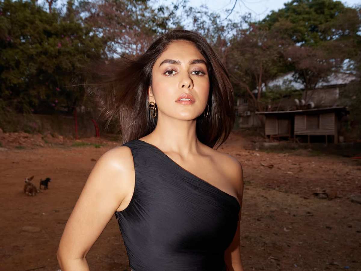 Mrunal Thakur