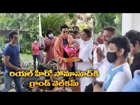 Sonu Sood Gets Grand Welcome to the sets of Alludu Adhurs