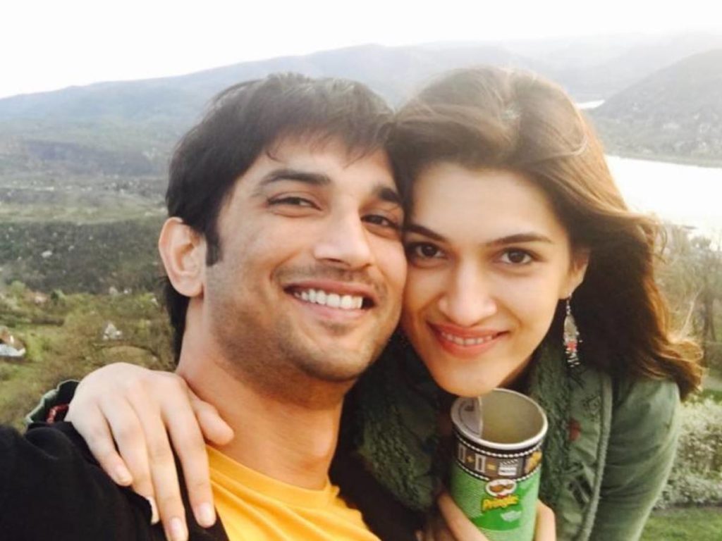 Kriti Sanon's emotional note for Sushant 1 Kriti Sanon and Sushant Rajput