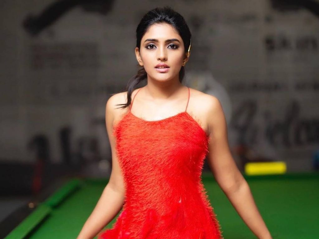 కాల్ గర్ల్ పా త్రలో ఈషా 1 Eesha Rebba